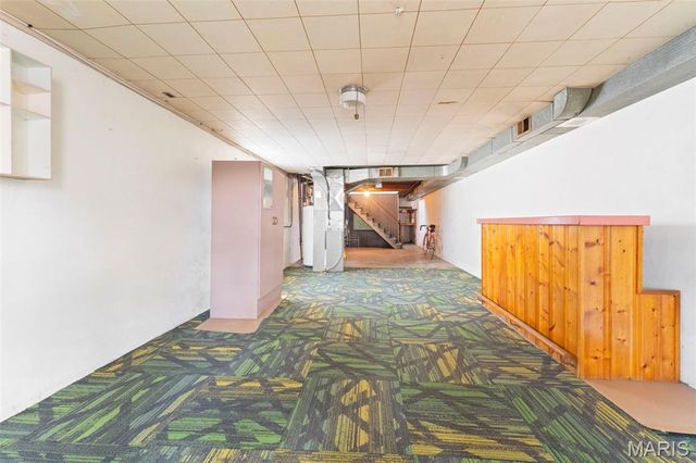 6048 Southwest Avenue, St Louis, MO 63139