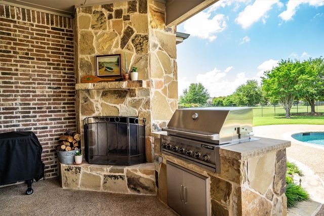 2301 Bella Lago Drive, Flower Mound, TX 75022