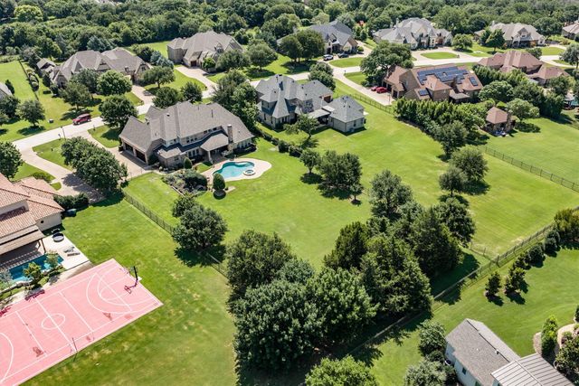 2301 Bella Lago Drive, Flower Mound, TX 75022