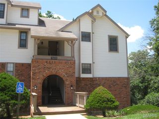 7035 Green Tee Court B, St Louis, MO 63129