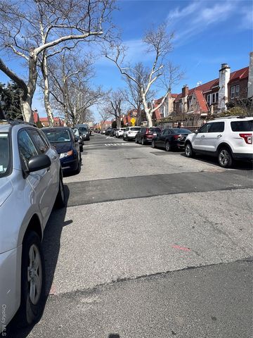 17729 Leslie Road, Jamaica, NY 11434