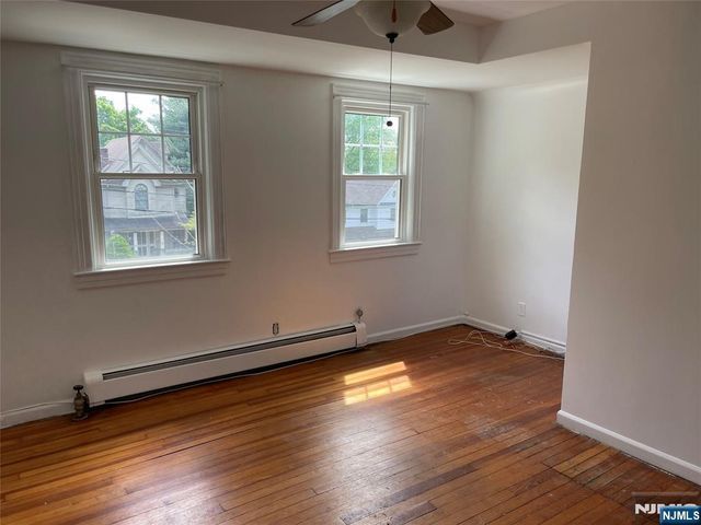 222 Glen Avenue Floor 2, Midland Park, NJ 07432