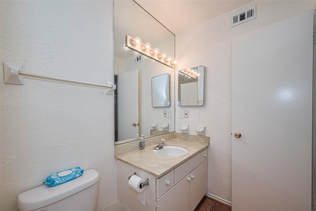 12633 Memorial Drive 250, Houston, TX 77024