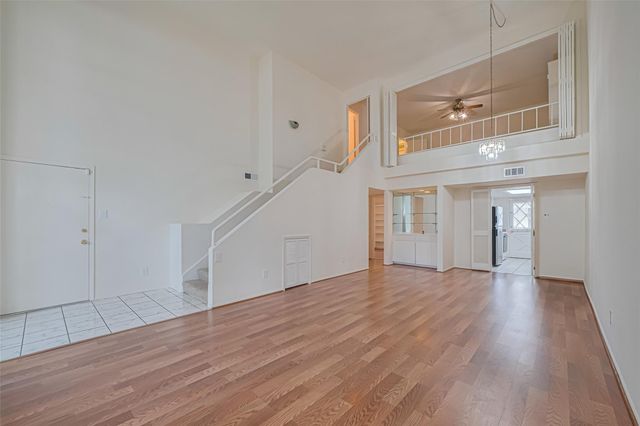 12633 Memorial Drive 250, Houston, TX 77024