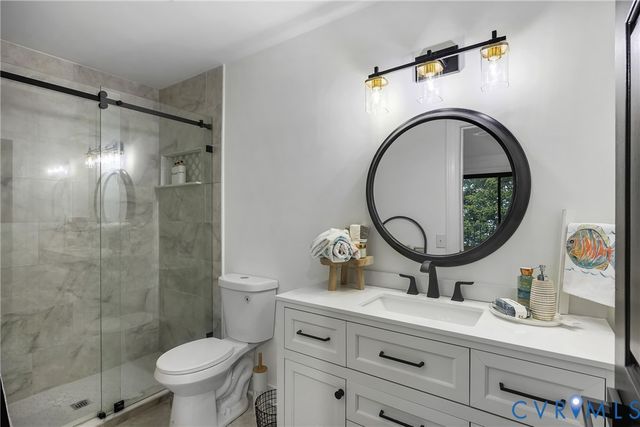 467 Daingerfield Rd, Tappahannock, VA 22560