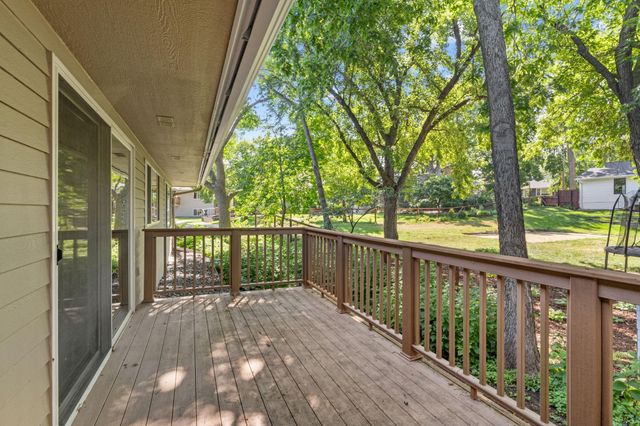 5530 Humboldt Circle, Minneapolis, MN 55419