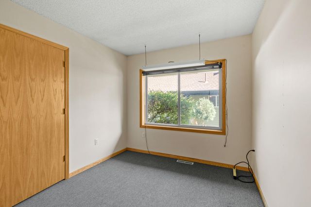 5530 Humboldt Circle, Minneapolis, MN 55419