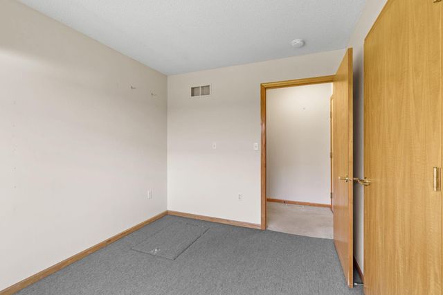 5530 Humboldt Circle, Minneapolis, MN 55419