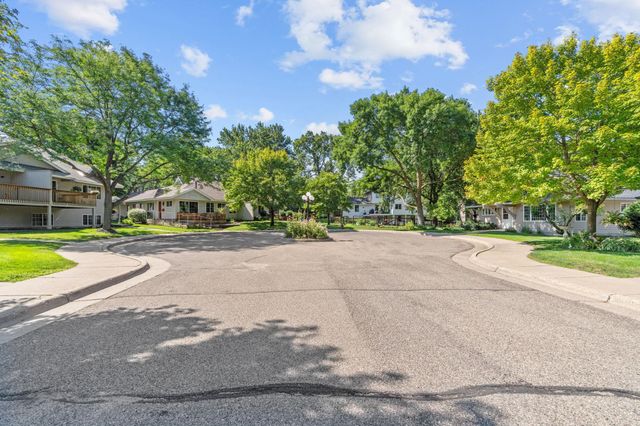 5530 Humboldt Circle, Minneapolis, MN 55419