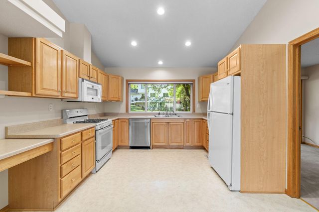 5530 Humboldt Circle, Minneapolis, MN 55419