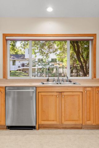 5530 Humboldt Circle, Minneapolis, MN 55419