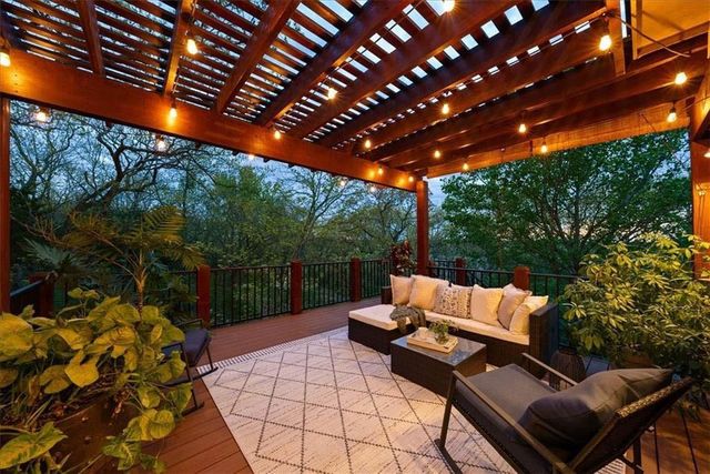 28511 W 88th Street, De Soto, KS 66018