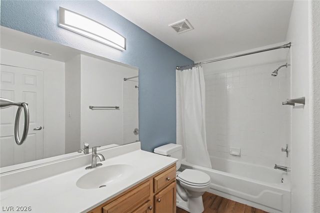 517 Indian Princess Drive 201, Las Vegas, NV 89145