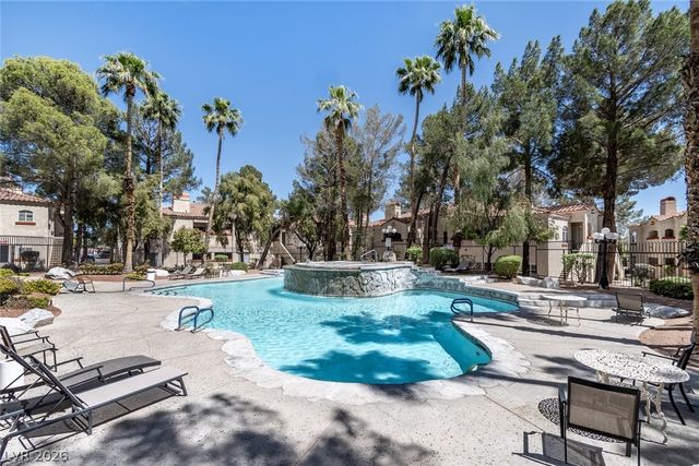 517 Indian Princess Drive 201, Las Vegas, NV 89145