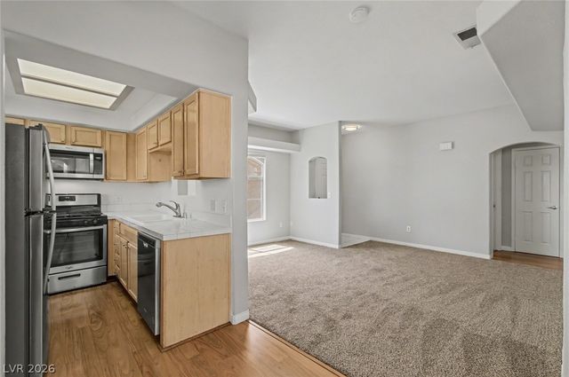 517 Indian Princess Drive 201, Las Vegas, NV 89145