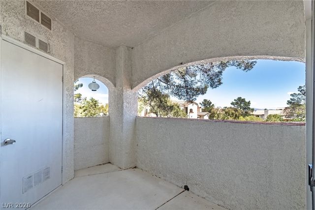 517 Indian Princess Drive 201, Las Vegas, NV 89145