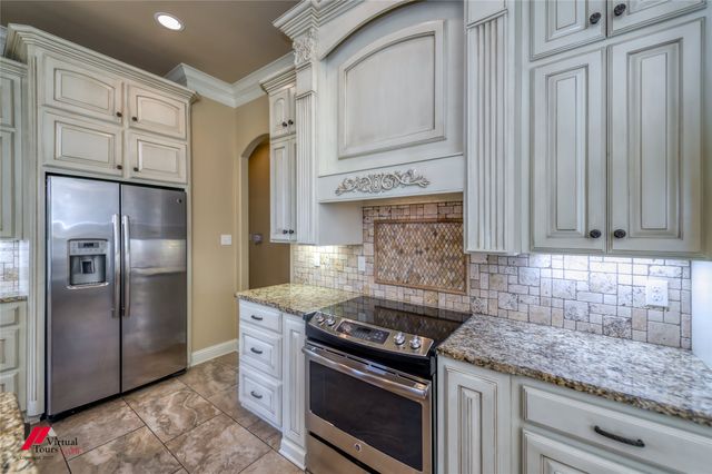 301 Cranbrook Court, Bossier City, LA 71111