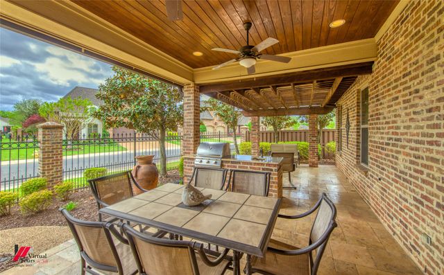 301 Cranbrook Court, Bossier City, LA 71111