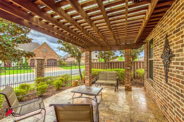 301 Cranbrook Court, Bossier City, LA 71111