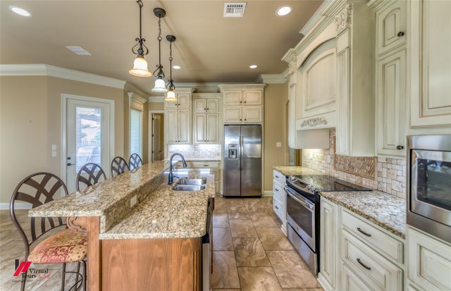 301 Cranbrook Court, Bossier City, LA 71111