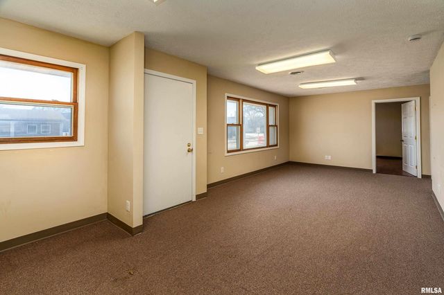 1110 N COURT Street, Marion, IL 62959