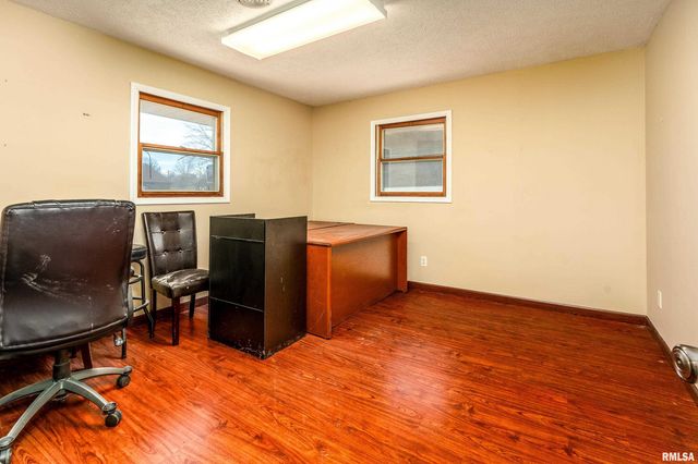 1110 N COURT Street, Marion, IL 62959