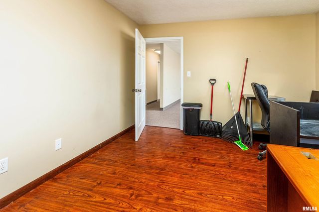 1110 N COURT Street, Marion, IL 62959