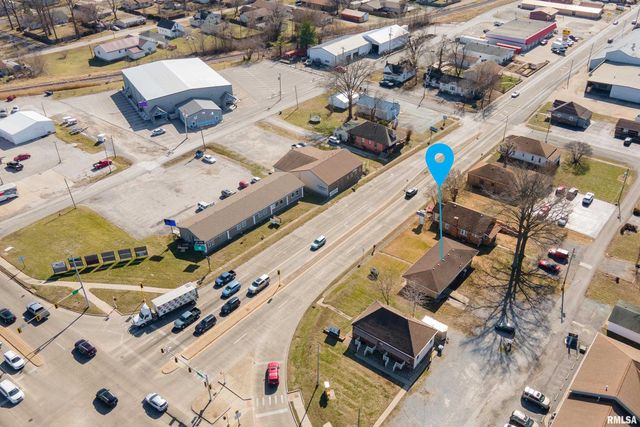 1110 N COURT Street, Marion, IL 62959