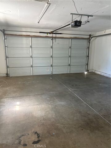 2137 Estrella Court A, Palmdale, CA 93550