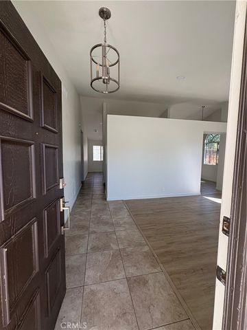 2137 Estrella Court A, Palmdale, CA 93550