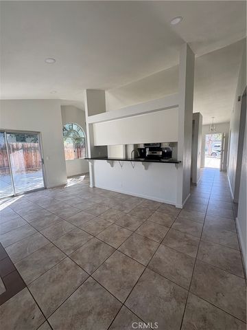 2137 Estrella Court A, Palmdale, CA 93550