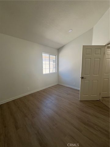 2137 Estrella Court A, Palmdale, CA 93550