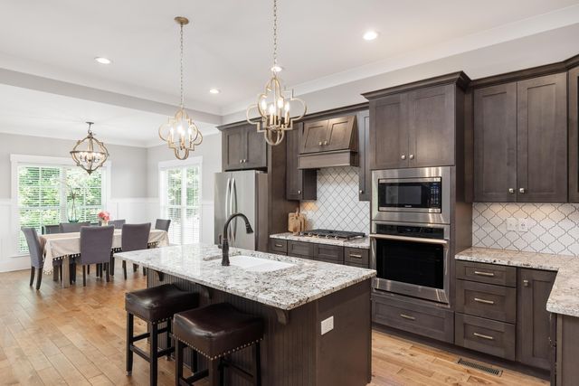 9458 Silver Stone Lane, Ooltewah, TN 37363