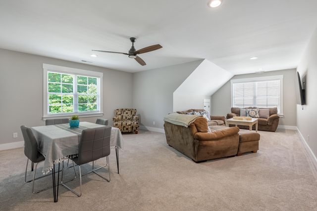 9458 Silver Stone Lane, Ooltewah, TN 37363