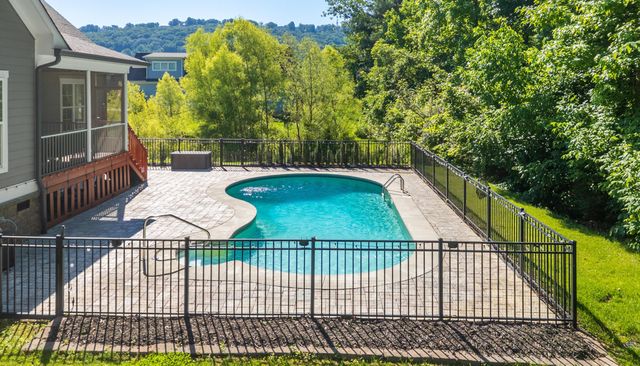 9458 Silver Stone Lane, Ooltewah, TN 37363