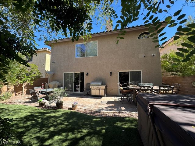 10919 Pentland Downs Street, Las Vegas, NV 89141