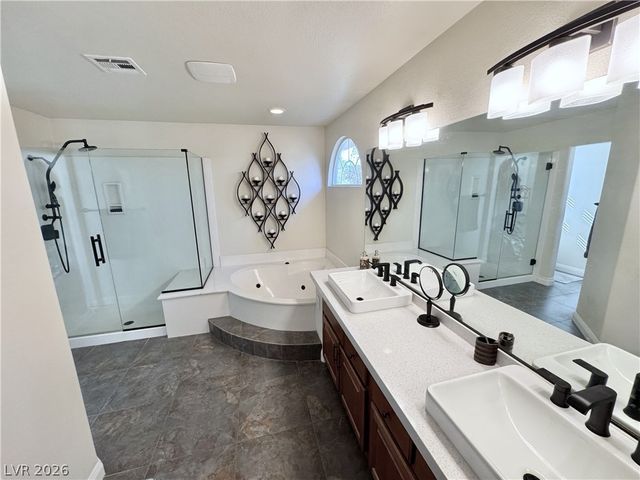10919 Pentland Downs Street, Las Vegas, NV 89141