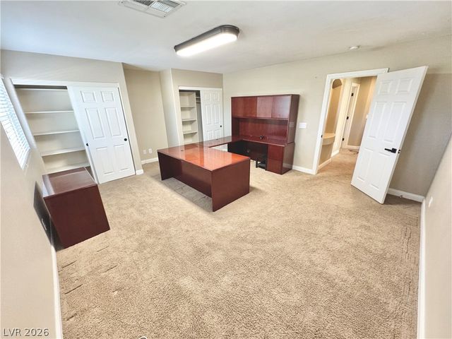 10919 Pentland Downs Street, Las Vegas, NV 89141