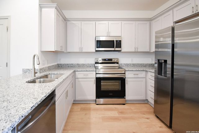 10211 Tulipwood Run Unit 102, San Antonio, TX 78252