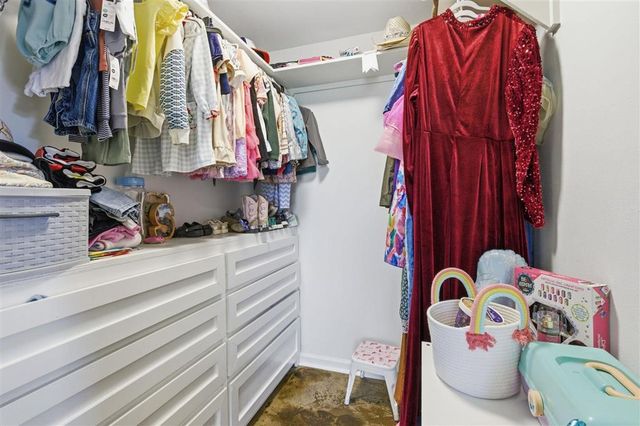 143 Pierce Ln, Hackberry, LA 70645