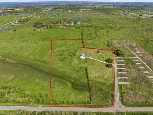 143 Pierce Ln, Hackberry, LA 70645