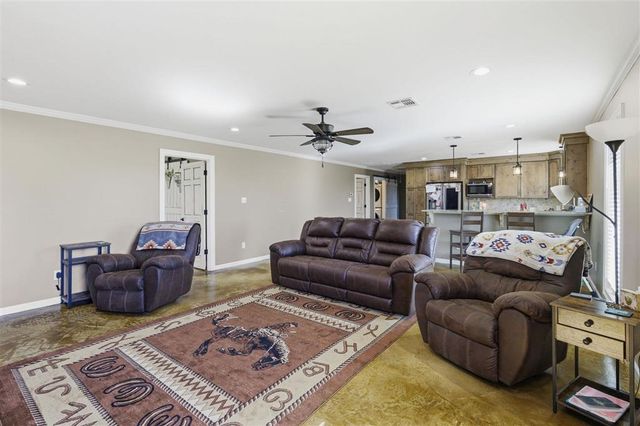 143 Pierce Ln, Hackberry, LA 70645