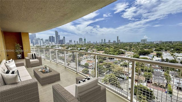 900 SW 8th Street 1501, Miami, FL 33130