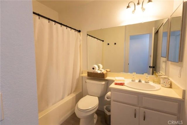 1641 Dimas Ct, Azusa, CA 91702
