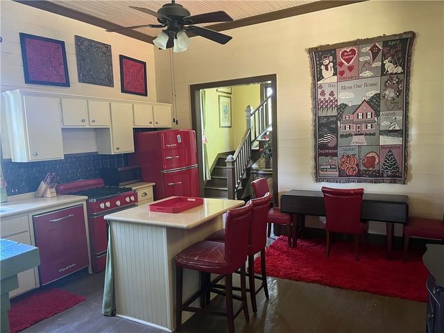 1100 Maple, Calvert, TX 77837