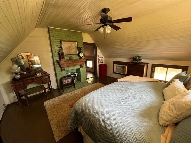 1100 Maple, Calvert, TX 77837