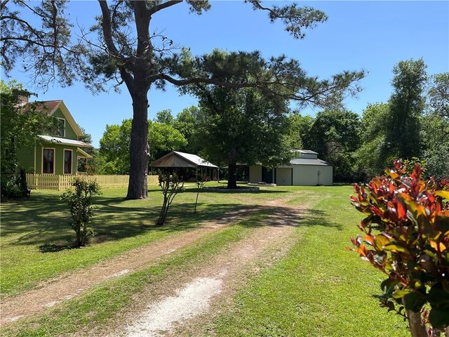 1100 Maple, Calvert, TX 77837