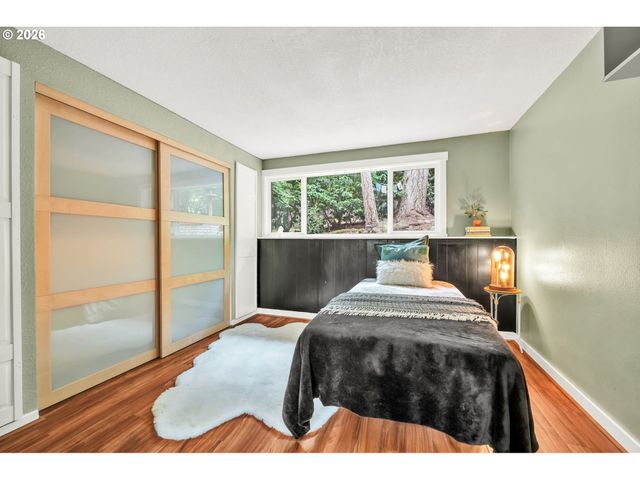 2897 TIMBERLINE Dr, Eugene, OR 97405