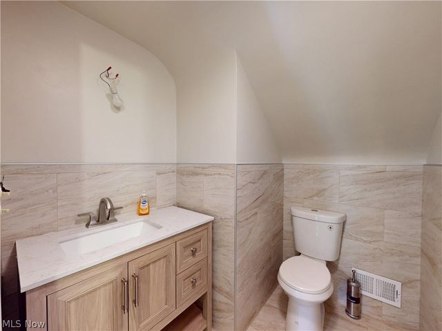 1791 Kapel Drive, Euclid, OH 44117