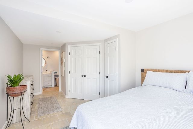 8 Key Court, Newport, RI 02840